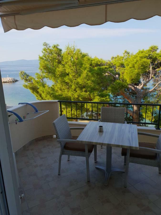 Guesthouse Marina 图彻皮 外观 照片