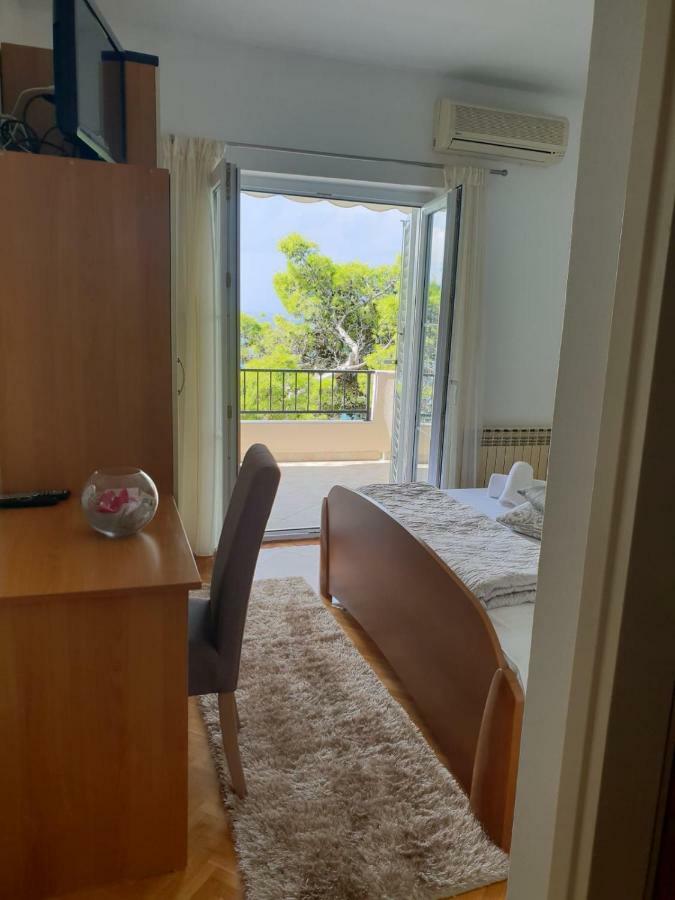 Guesthouse Marina 图彻皮 外观 照片